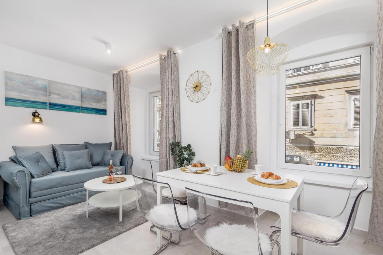 Srnec Apartments - Korzo Rijeka Ngoại thất bức ảnh